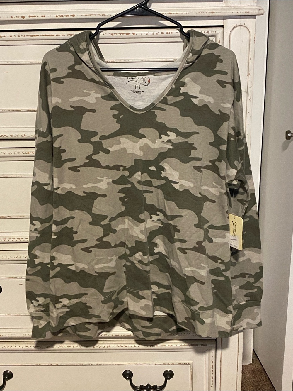 Camo V-Neck Hooded Pullover Sweatshirt - Olive Camo